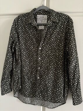 Frank & Eileen Dark Green Button-Up Shirt with White Heart Print